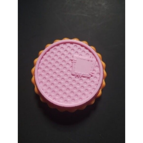 Lalaloopsy Doll Accessory – Pie - Picture 3 of 3
